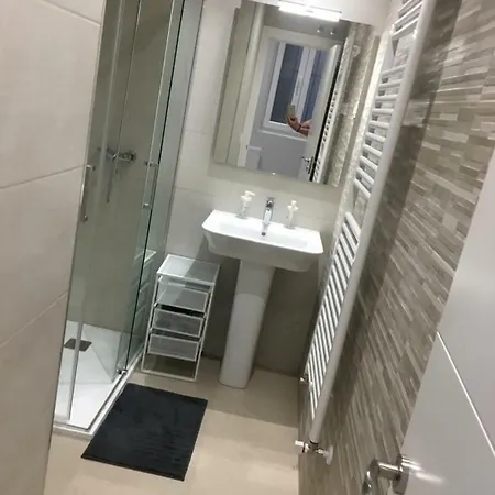 Apartamentos Gyc Viviendas Deluxe León Extérieur photo