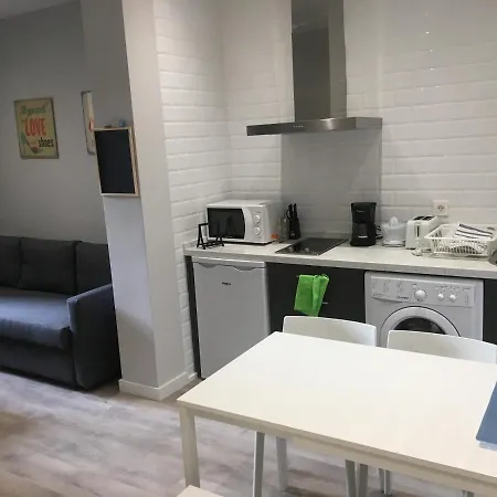 Apartamentos Gyc Viviendas Deluxe León Extérieur photo